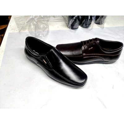 Comfort Derby Round-Toe